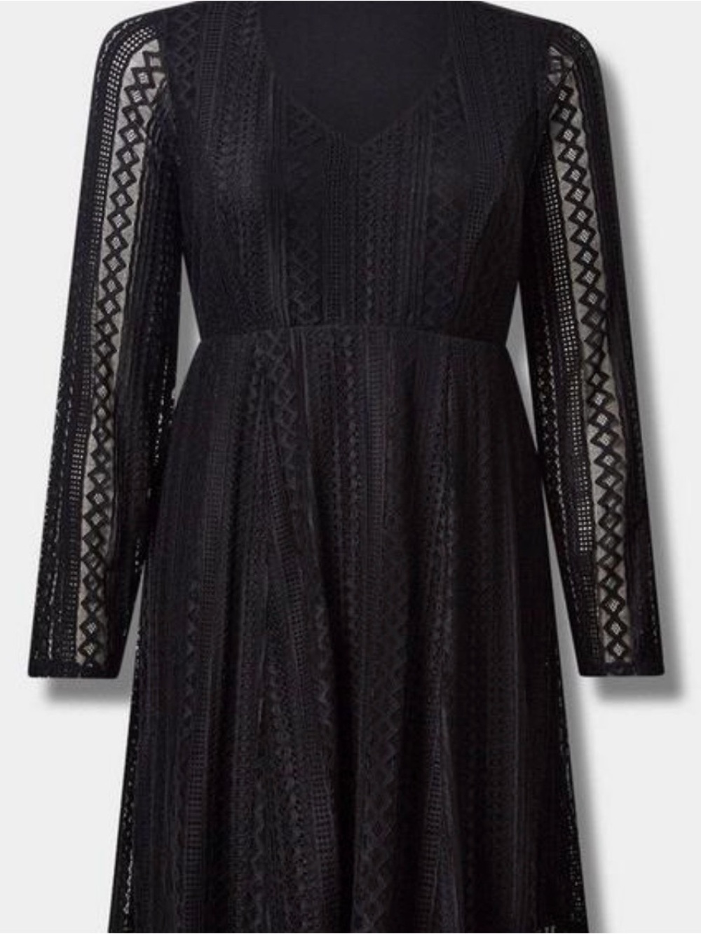 NWT Size 3x Torrid Black Long Sleeve Geometric Lace Knee-length Skater Dress